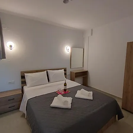 Malou Maison شقة *